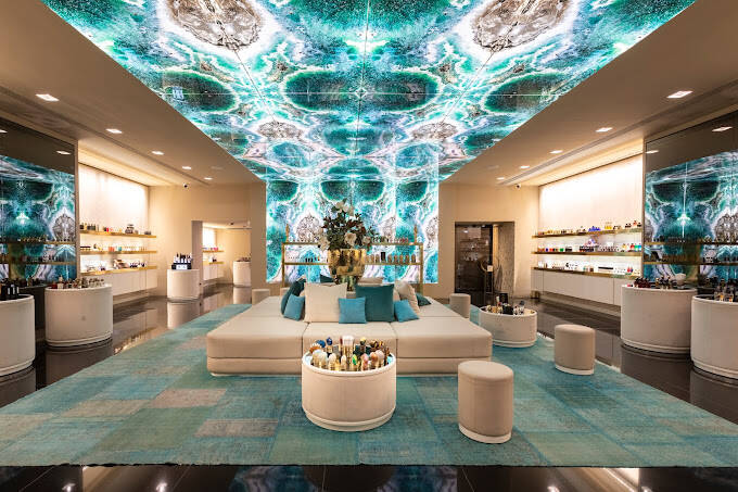 Pure Perfume Store | Designer, Niche & Arabian Fragrances | Pure